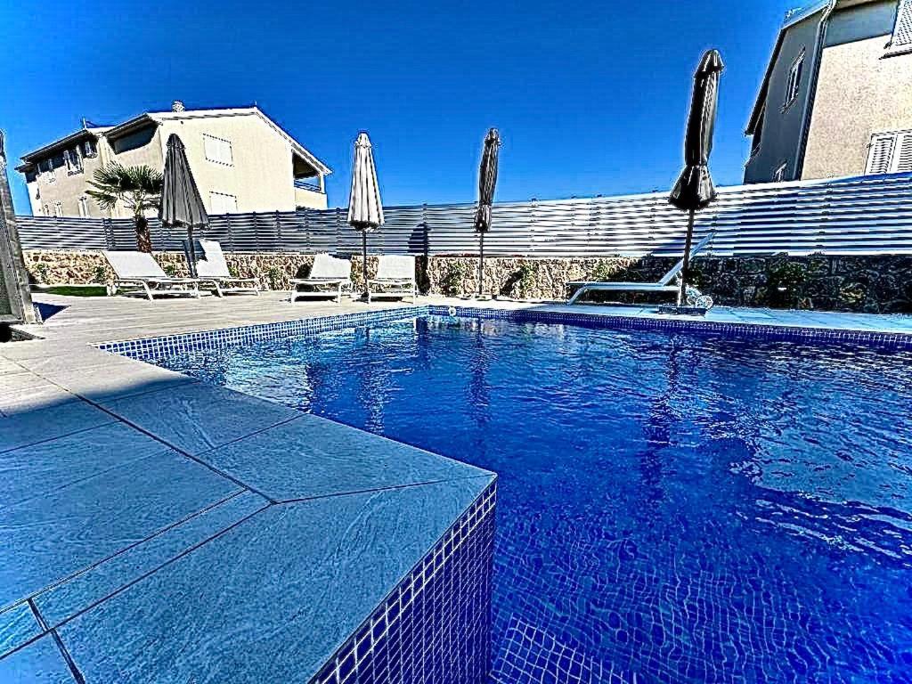 Luxury Apartments Marty Малинська Екстер'єр фото