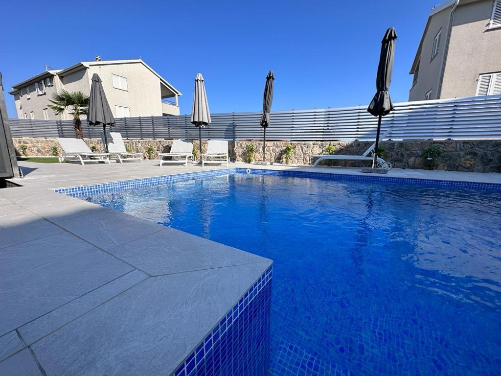 Luxury Apartments Marty Малинська Екстер'єр фото